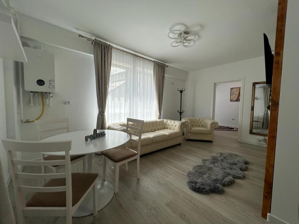 Cozy Accommodation Central City - Iasi Eksteriør billede